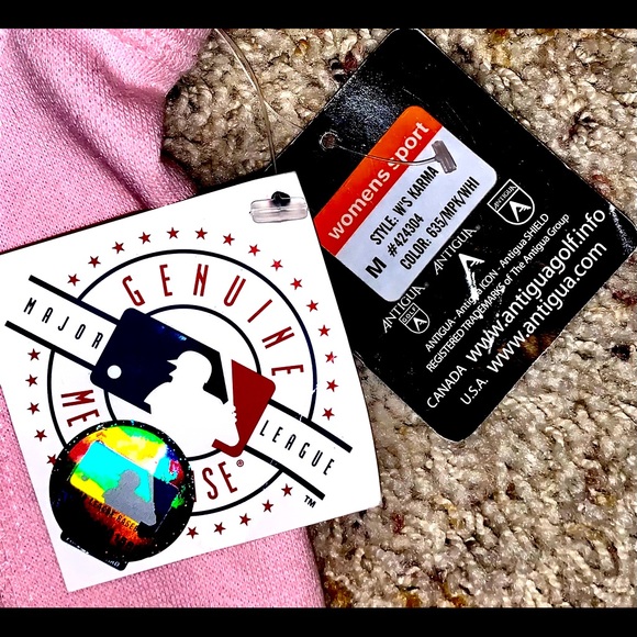 Women’s NEW YORK YANKEES SHORTSLEEVED HOODIE MLB - Picture 5 of 5